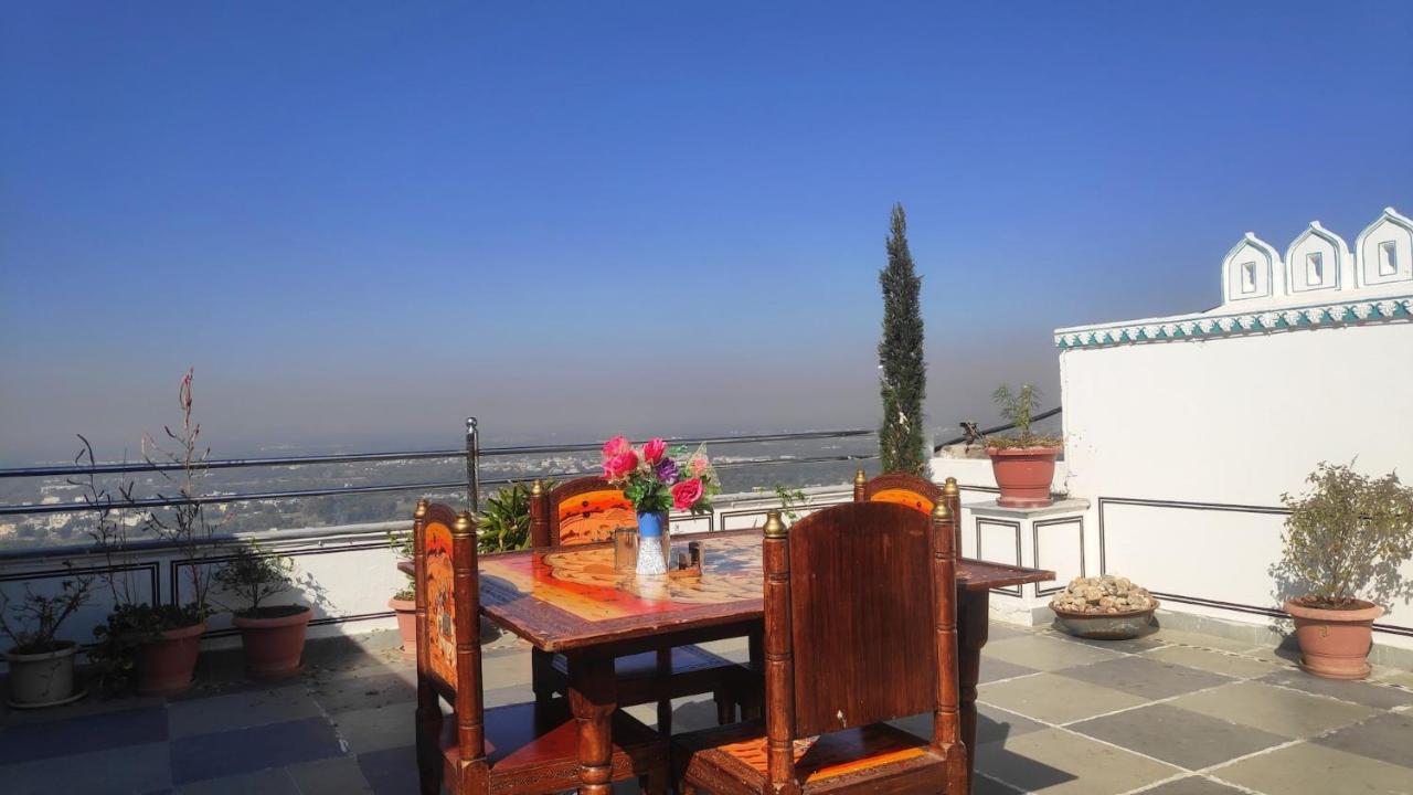 Chittorgarh Fort Haveli Bed & Breakfast Exterior photo