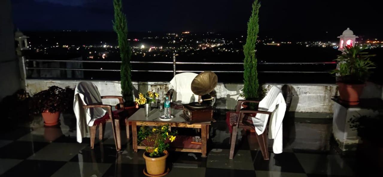 Chittorgarh Fort Haveli Bed & Breakfast Exterior photo